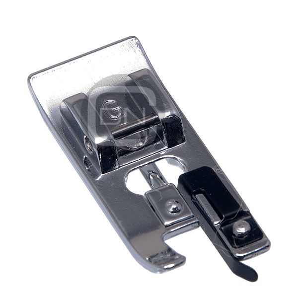 fcb907daa81ef364403263930181ee9d Overlockfuß 5 mm Brother