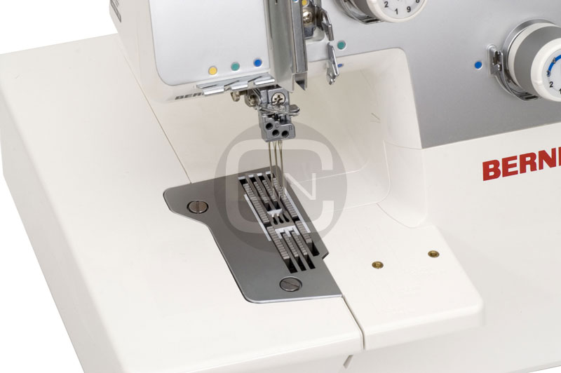 Bernina L220 Coverstich