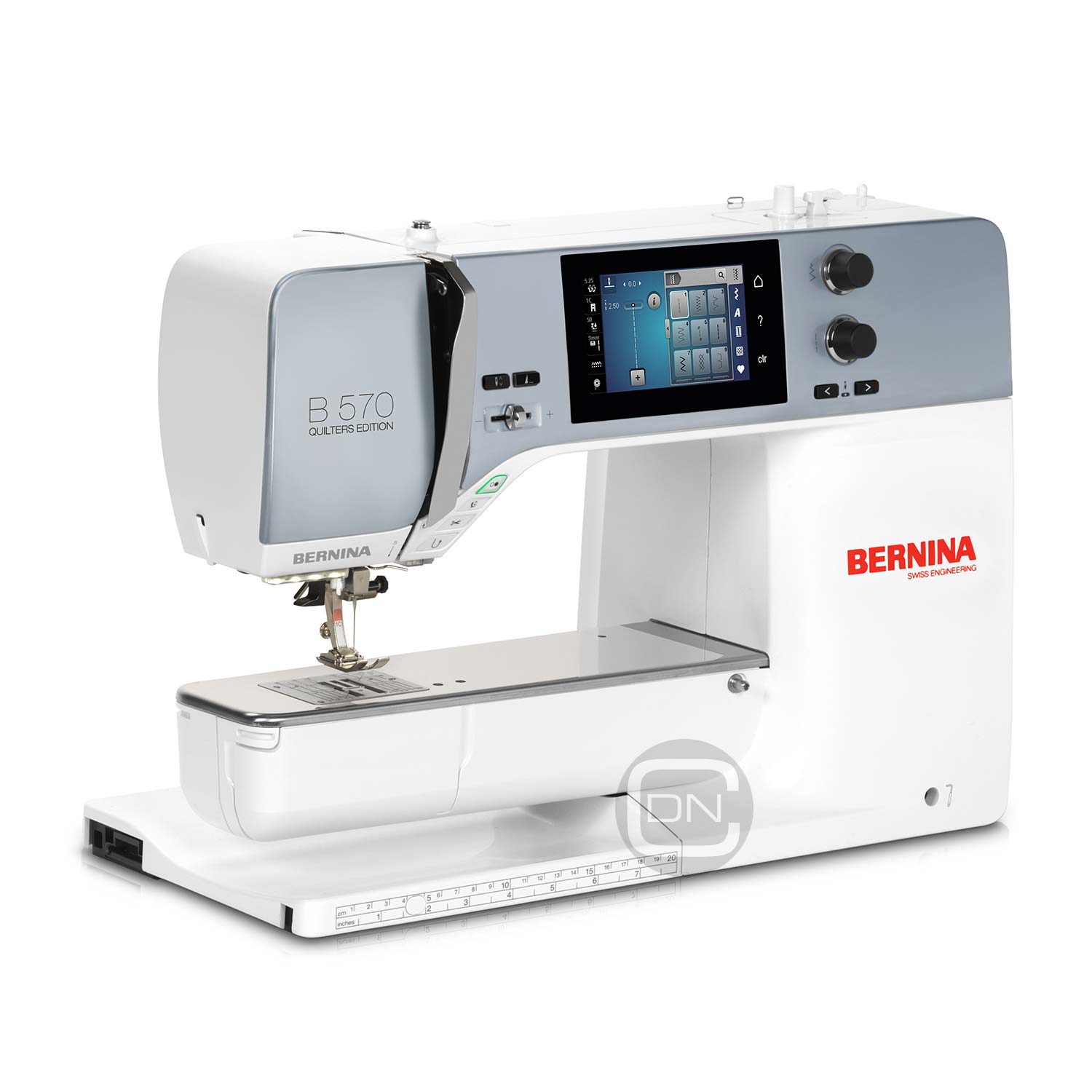 Bernina B570QE mit Stickmodul