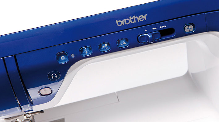 Brother Innov-is V7 - ARCHIV