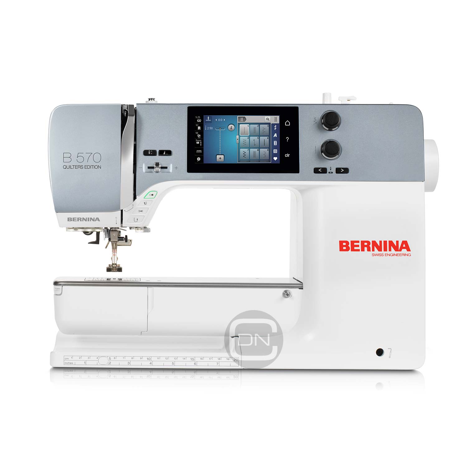 Bernina B570QE mit Stickmodul