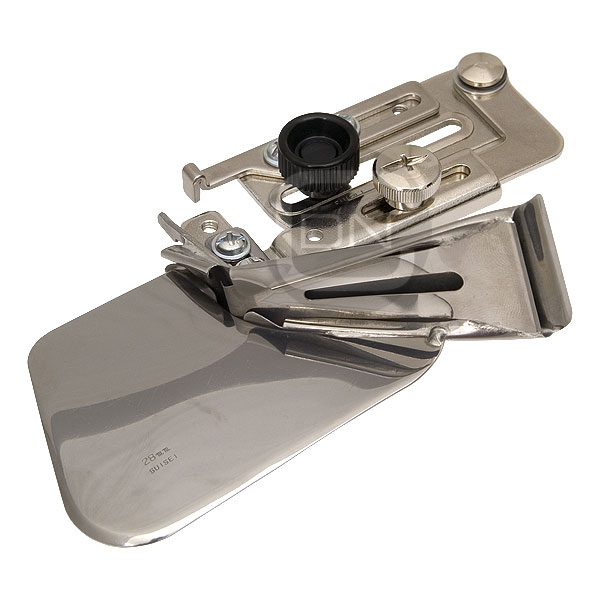 b0b835784663c568c11861a31c6b475c Bandeinfasser 88 Bernina 28 mm